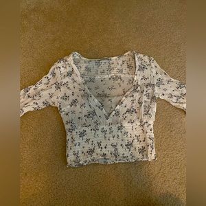 Abercrombie & Fitch women French style mid-sleeve top